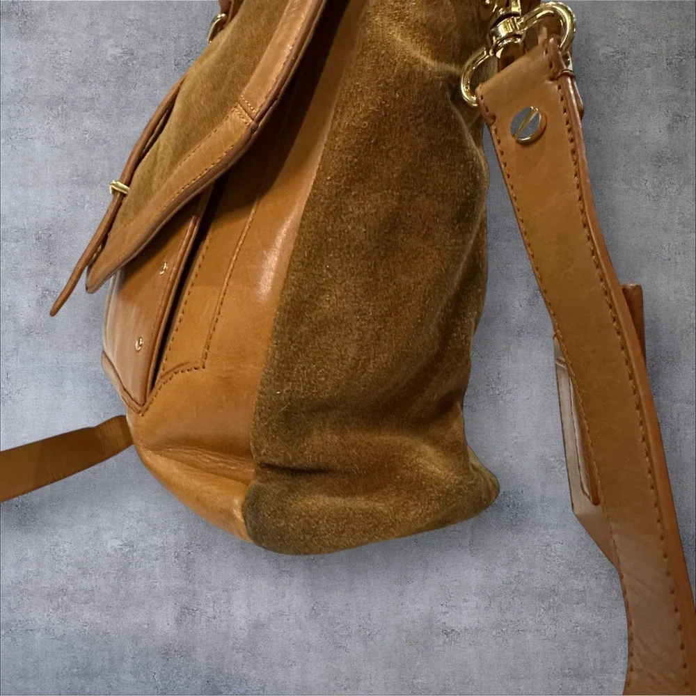 Tory Burch 797 Satchel Bag Womens Medium Tan Suede Leather Crossbody HTF-READ